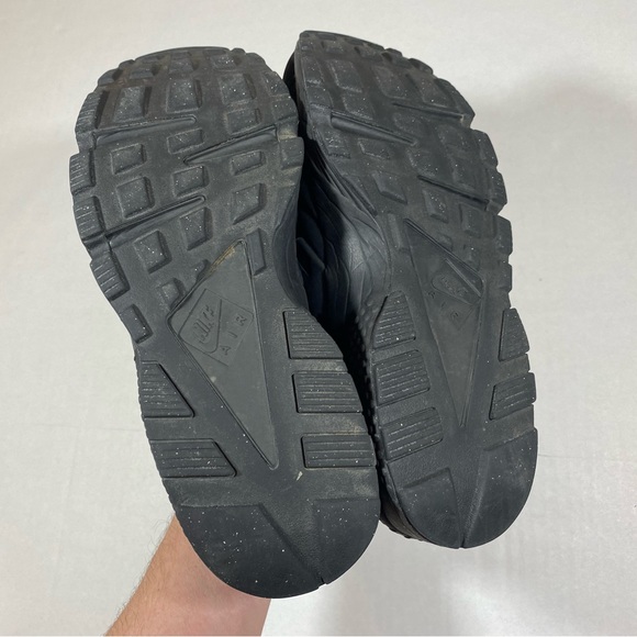 Nike Huarache Running Athletic Shoes - Picture 8 of 8